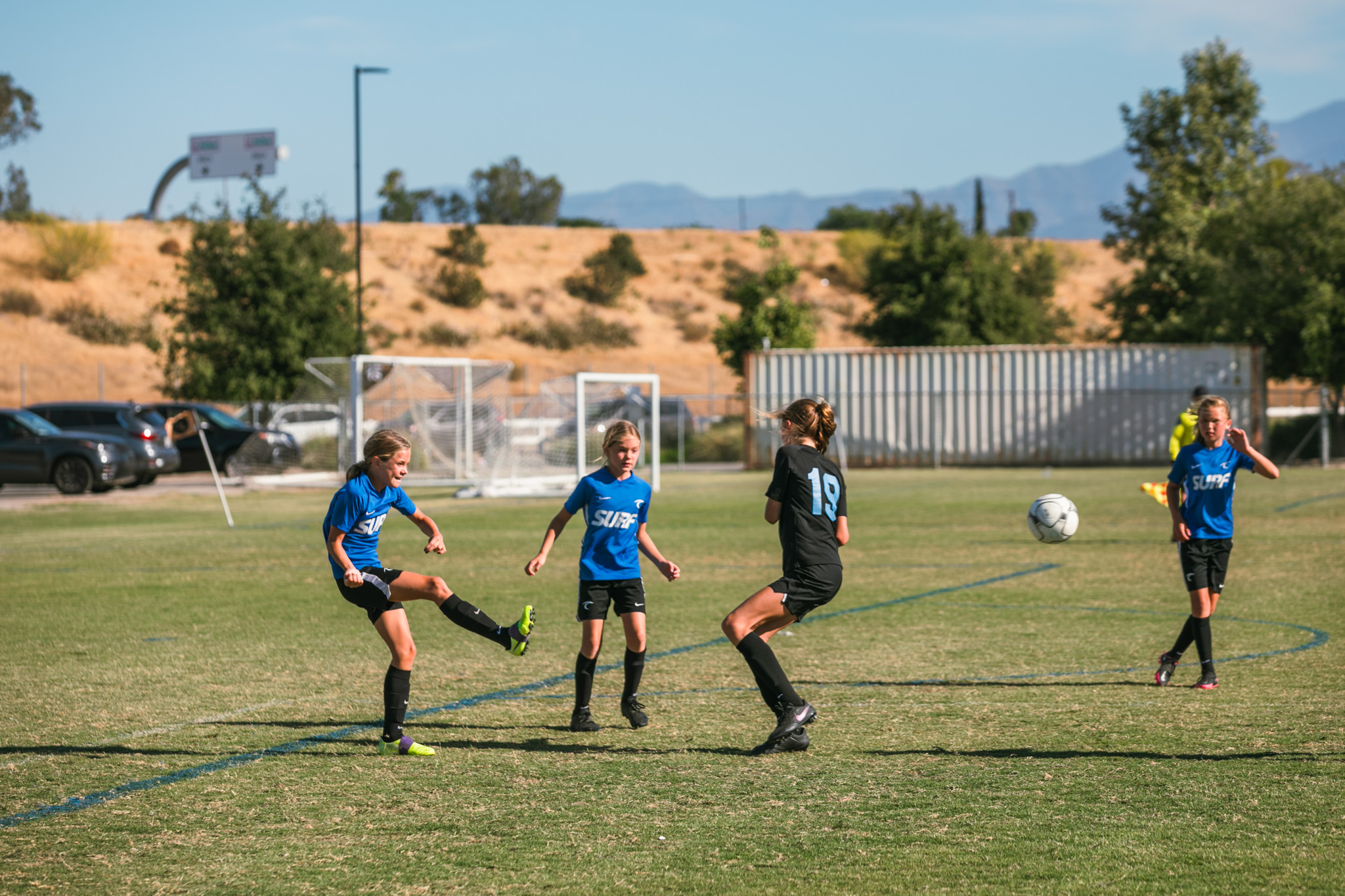 soccer players rondo